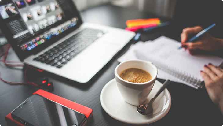 一秒发1000条电话的软件